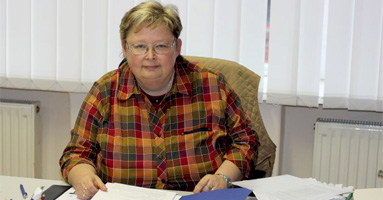 Frau Lerz Leiterin Verwaltung
